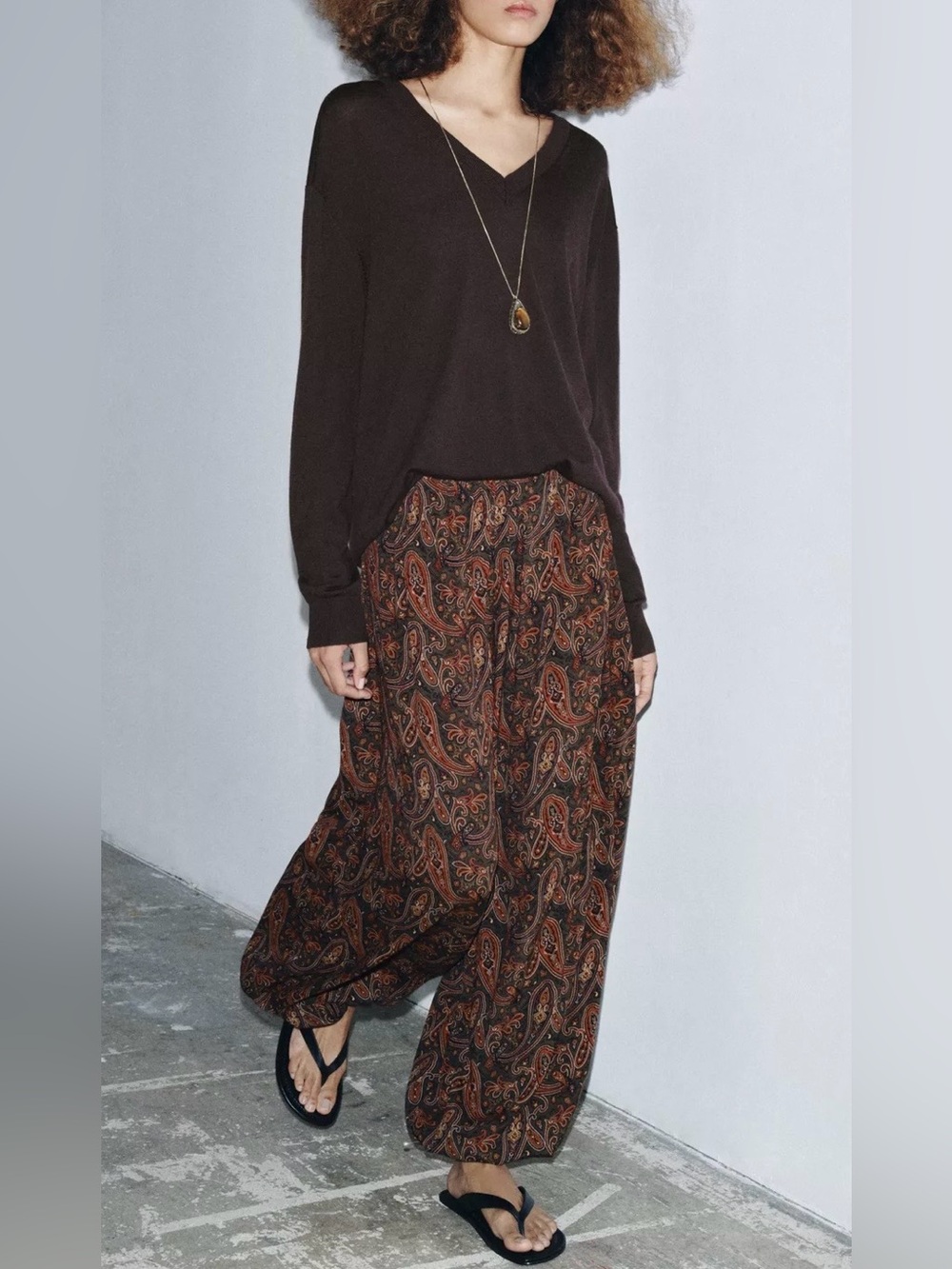 ZARA PAISLEY BLOOMER PANTS NWT
Brown Paisley (MULTICOLORED
Size: M